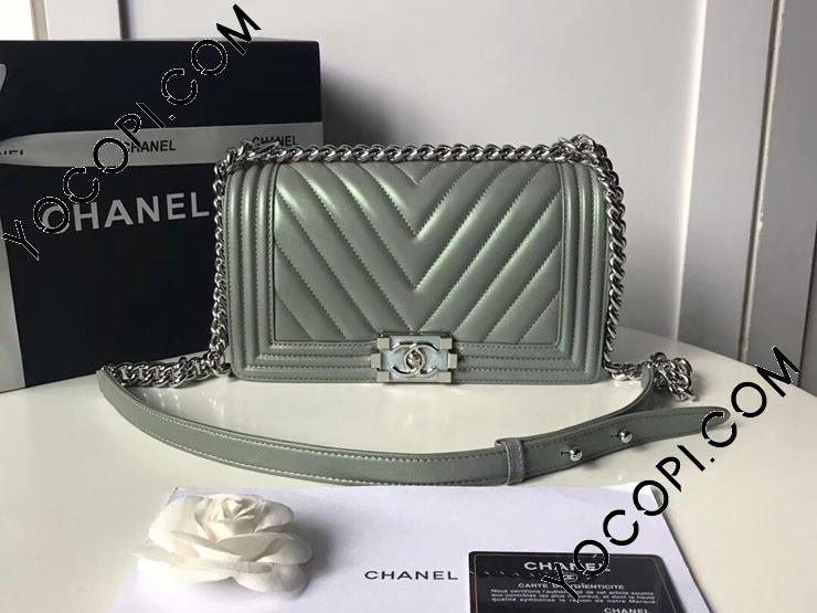 BOY CHANEL ボーイ シャネル バッグ コピー ハンドバッグ レディース