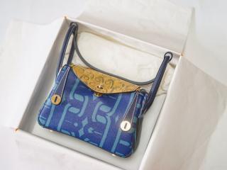 【lindy261】 HERMES エルメス バッグ スーパーコピー Lindy リンディ 26 落書き ゴールド金具 レディース ハンドバッグ