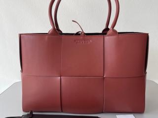 【609175-6】 BOTTEGA VENETA N級 ボッテガ・ヴェネタ バッグ コピー 22新作 ARCO Intreccio ラムスキン アルコ トートバッグ